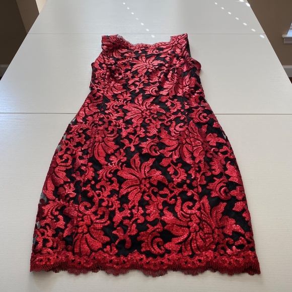 Tadashi Shoji Sleeveless Sequin Lace Sheath Pencil Midi Dress Size 2 / 4 - Picture 10 of 16